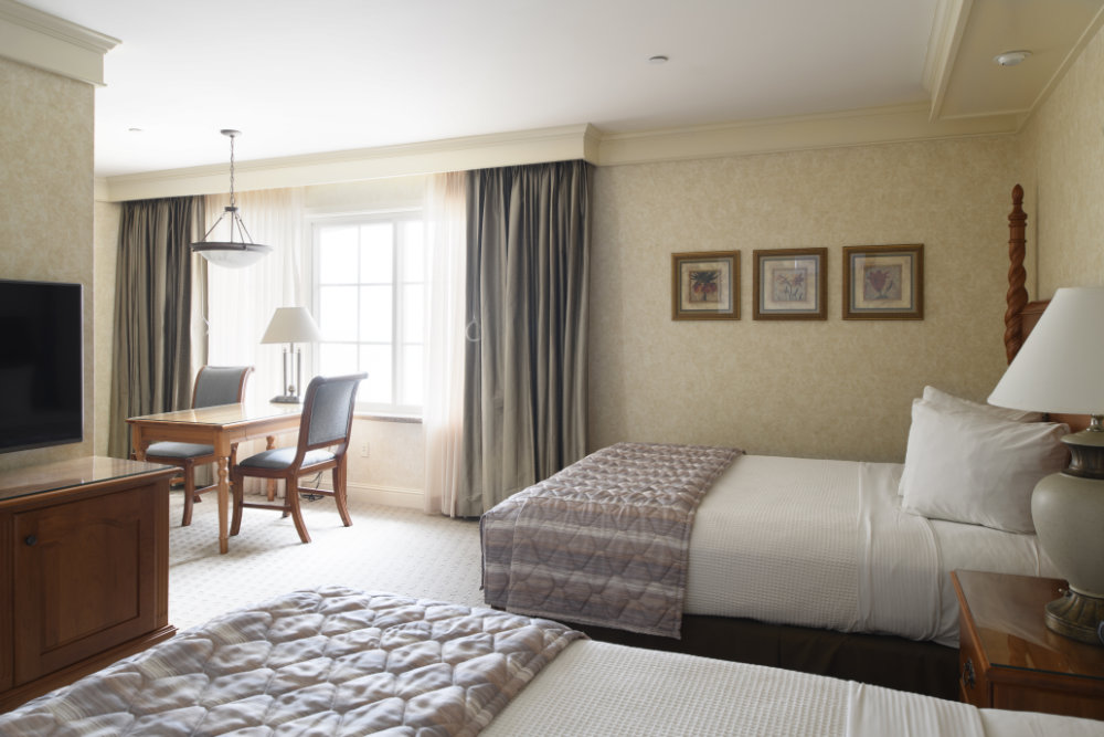Suite showing 2 queen beds